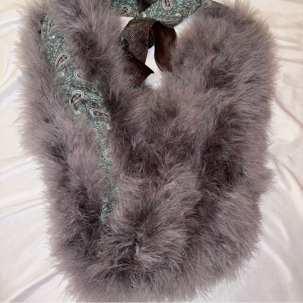 LV Silk and “Fur” Feather Stole / Collar MUST SEE - Picture 10 of 15